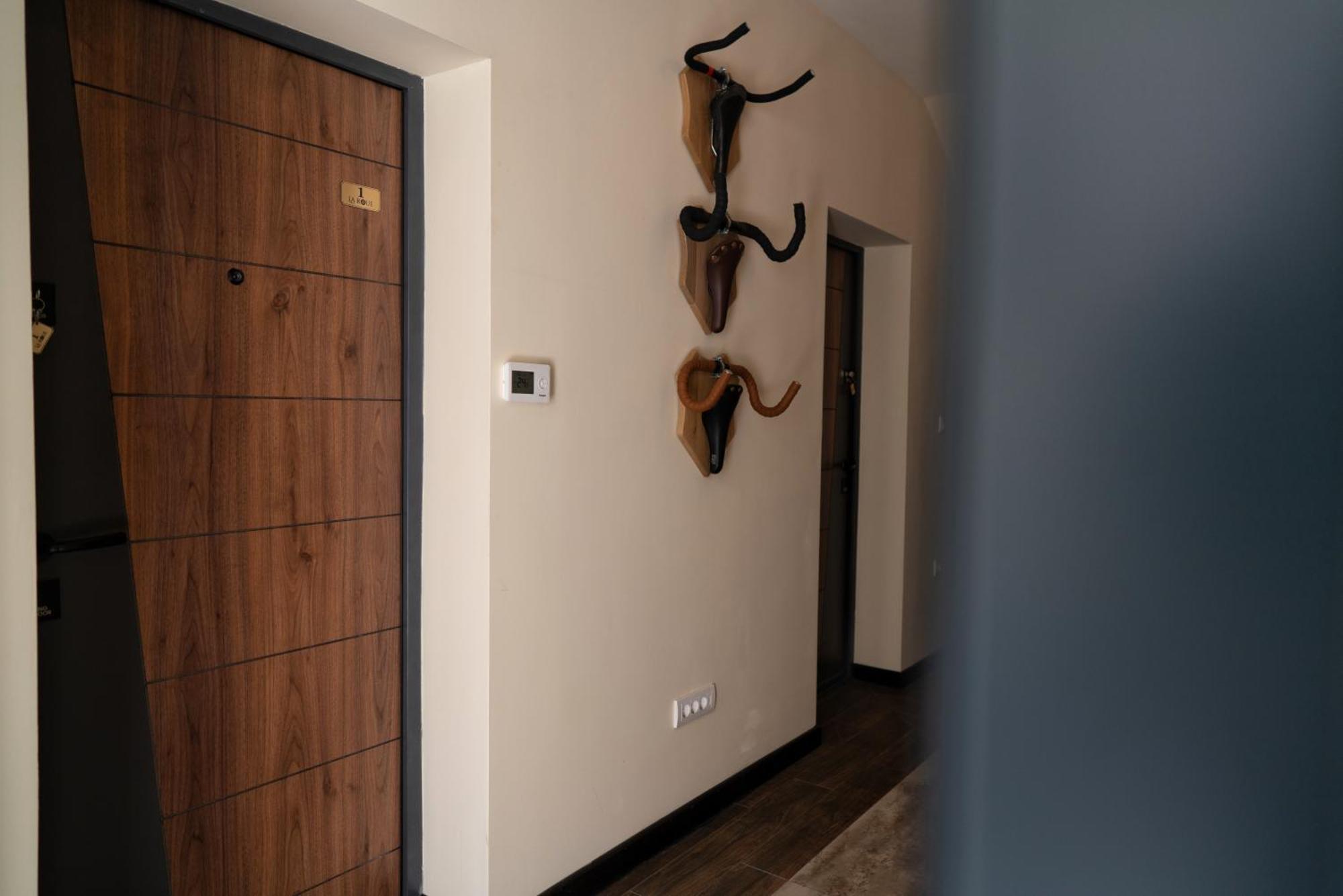La Roue Hotel Vrsac Ngoại thất bức ảnh