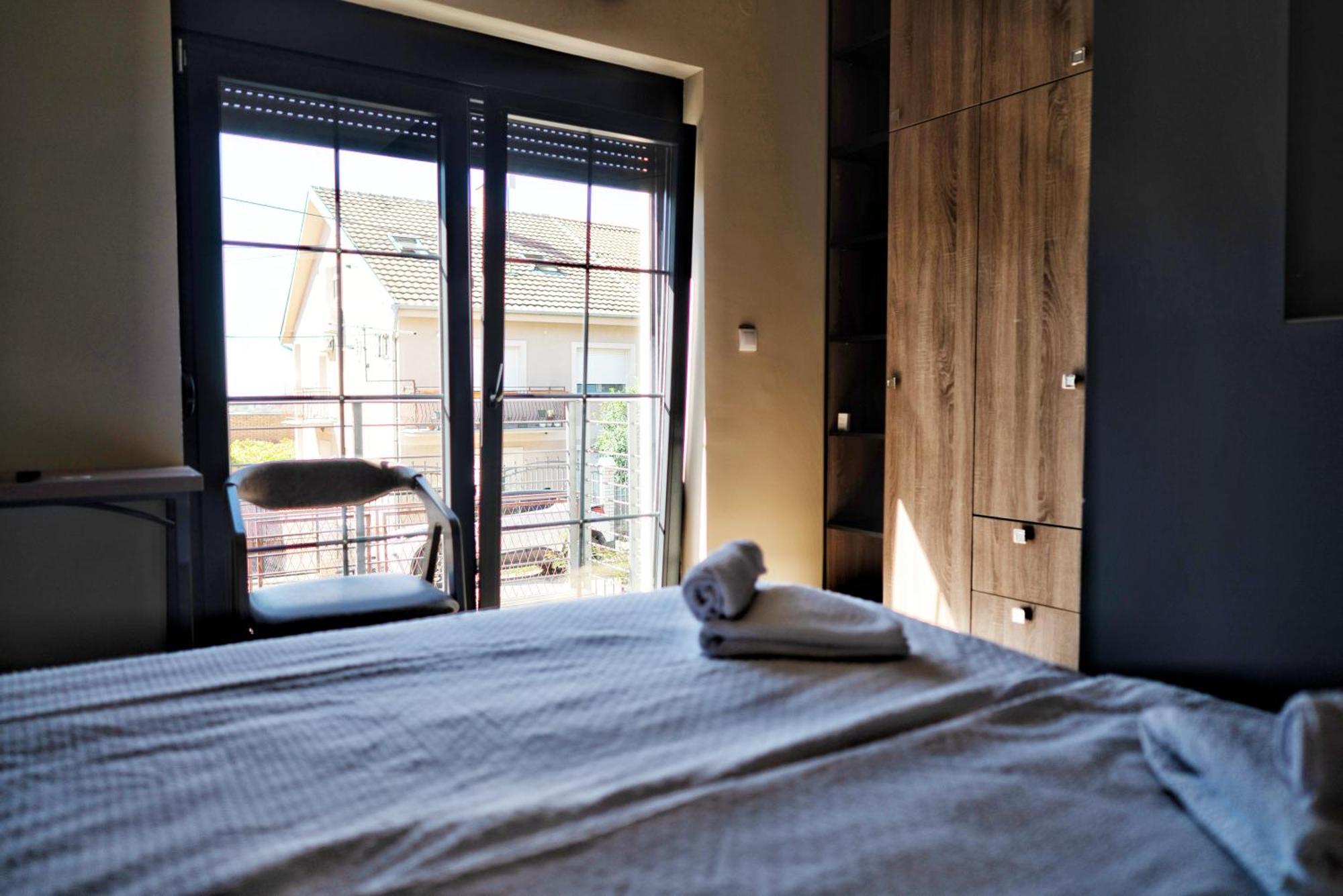 La Roue Hotel Vrsac Ngoại thất bức ảnh
